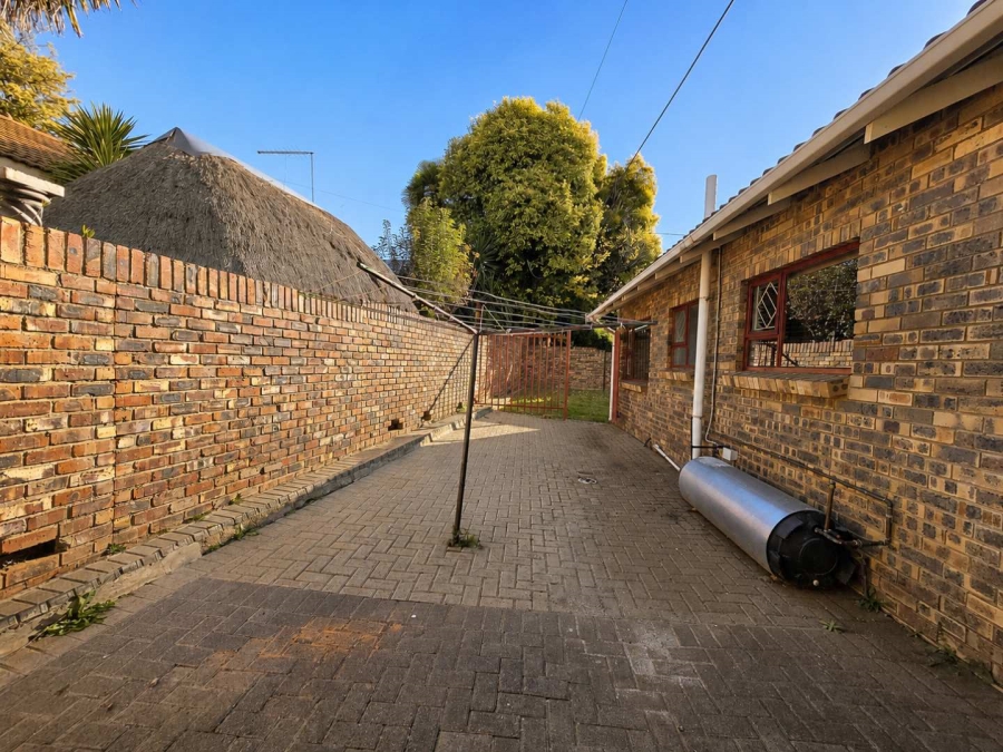 3 Bedroom Property for Sale in Pentagon Park Free State